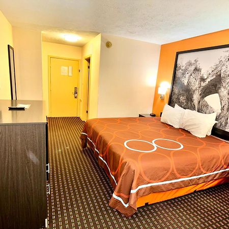 Super 8 By Wyndham Hillsville Ngoại thất bức ảnh
