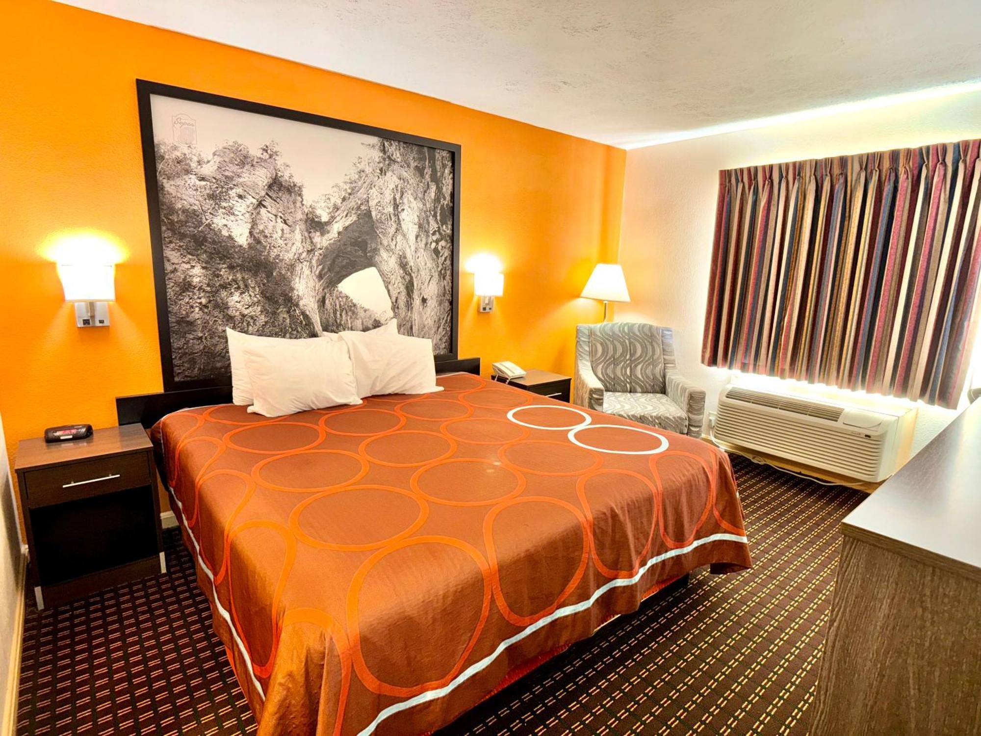 Super 8 By Wyndham Hillsville Ngoại thất bức ảnh